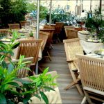 thiết kế nhà hàng sử dụng cây xanh 2